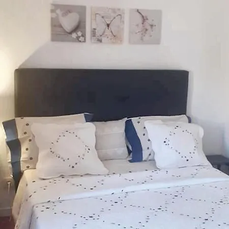 Charming House In + Fireplace Parada (Braganca, Braganca)