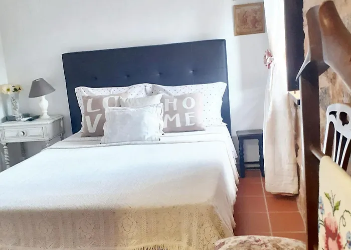 度假居 Charming House In + Fireplace