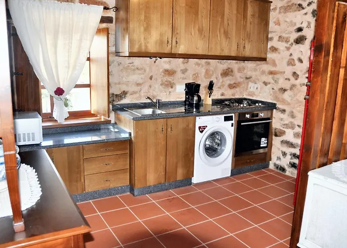 度假居 Charming House In + Fireplace *