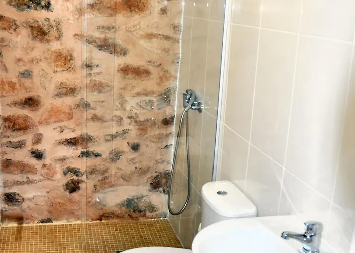 度假居 Charming House In + Fireplace Parada (Braganca, Braganca)